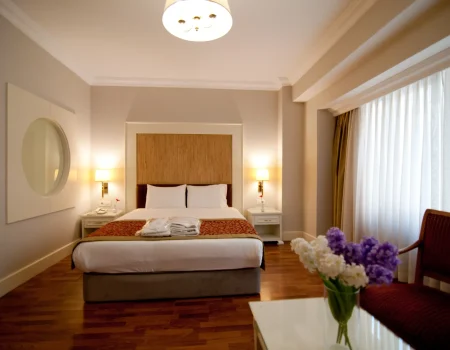 FMLY ROOM3